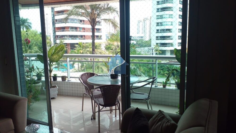 Apartamento à venda com 3 quartos, 150m² - Foto 2