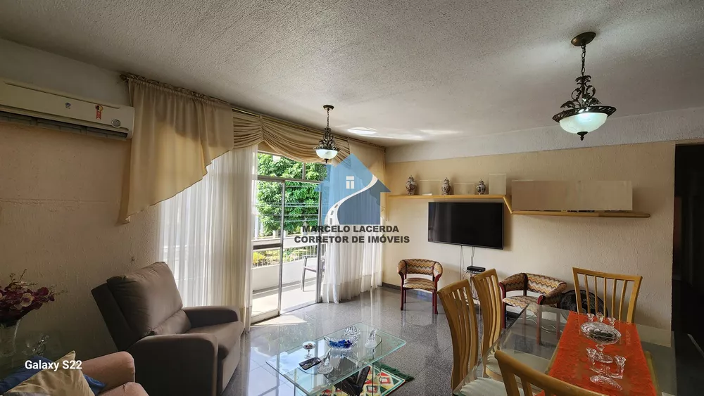 Apartamento à venda com 3 quartos, 120m² - Foto 1