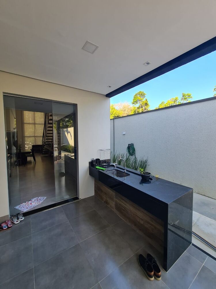 Casa à venda com 2 quartos, 360m² - Foto 26