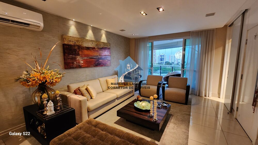 Apartamento para alugar com 4 quartos, 253m² - Foto 4