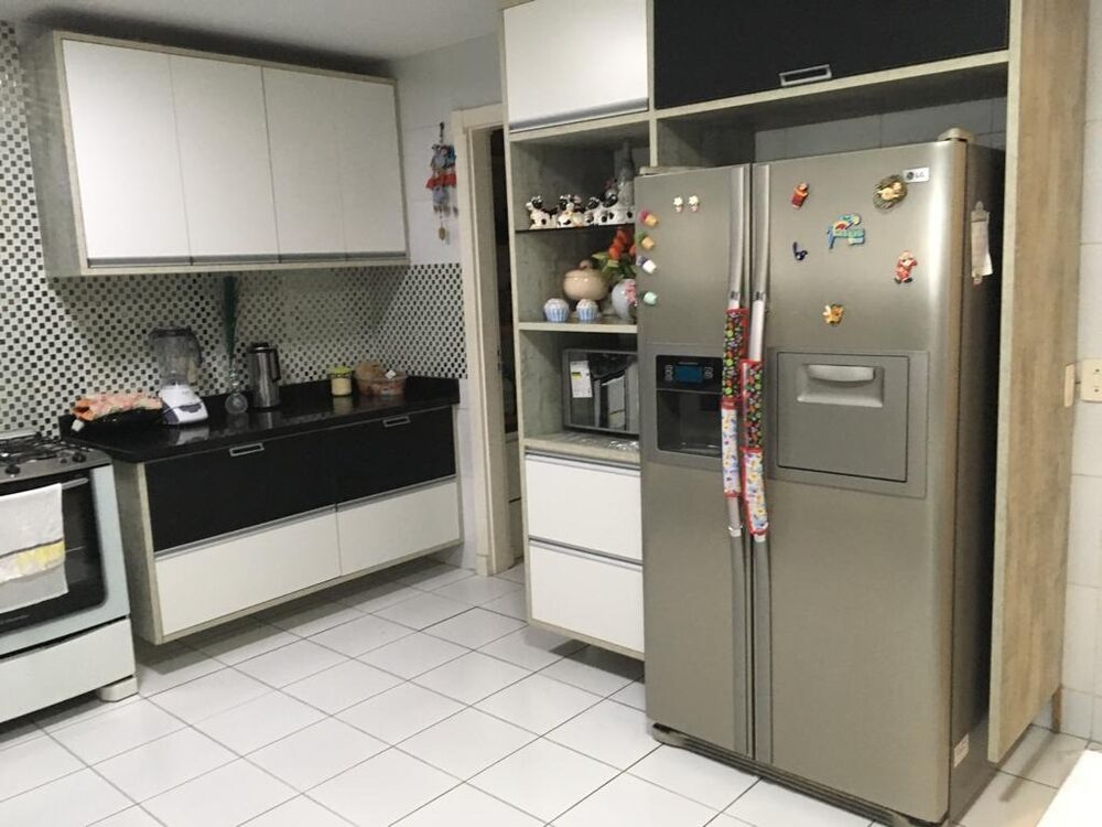 Apartamento à venda com 4 quartos, 250m² - Foto 10