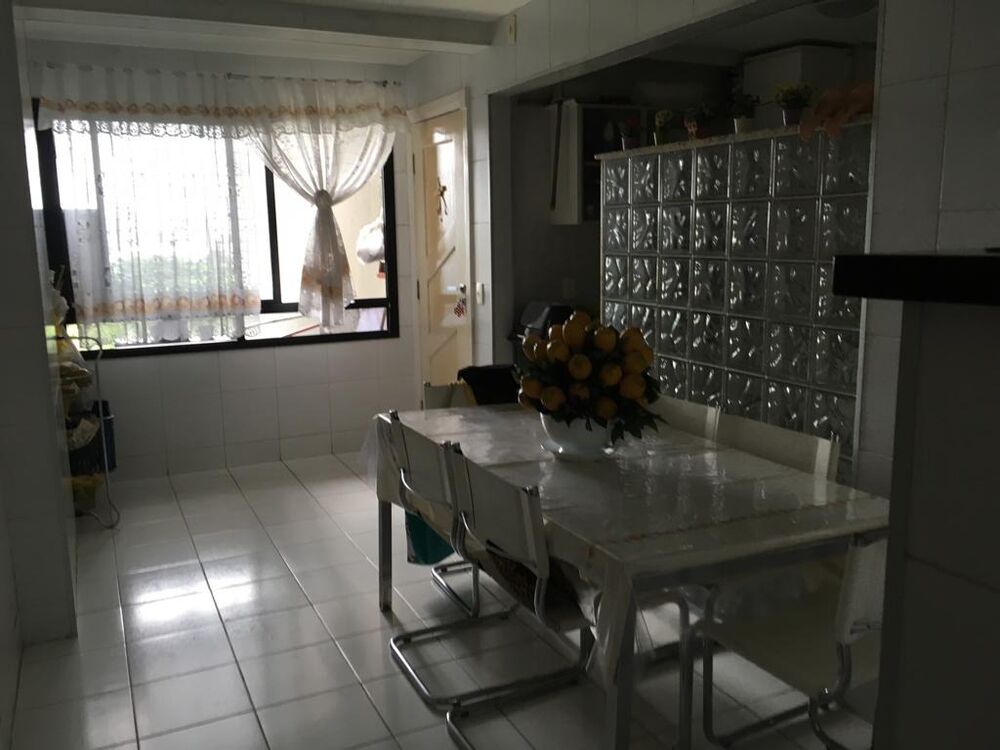 Apartamento à venda com 4 quartos, 250m² - Foto 6