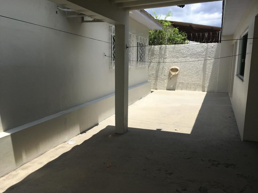 Casa à venda com 3 quartos, 360m² - Foto 18
