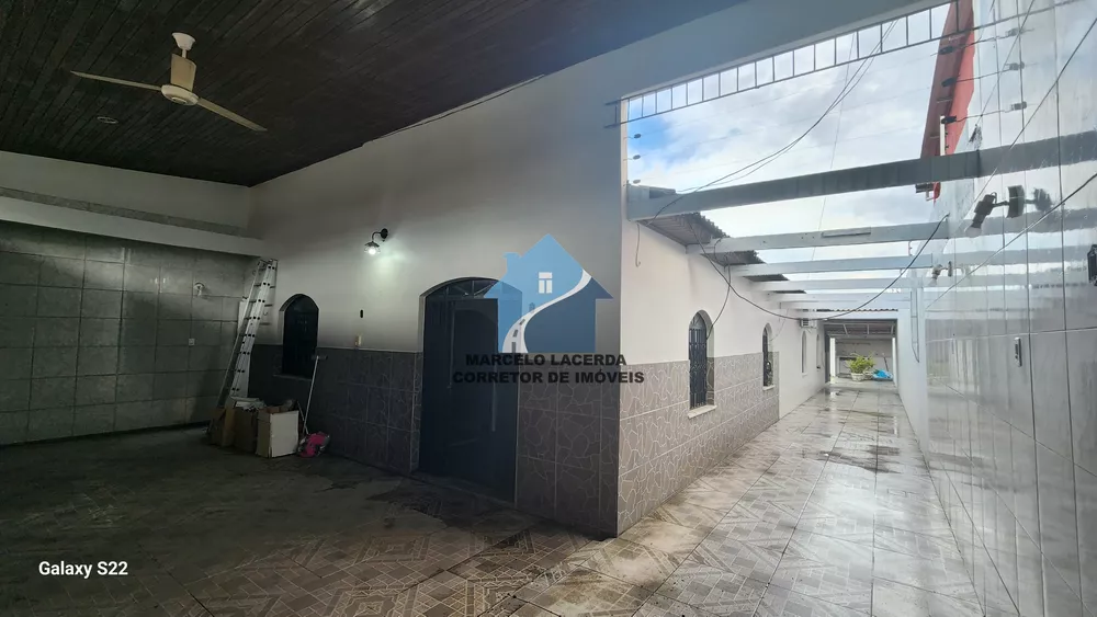 Casa à venda e aluguel com 3 quartos, 300m² - Foto 3