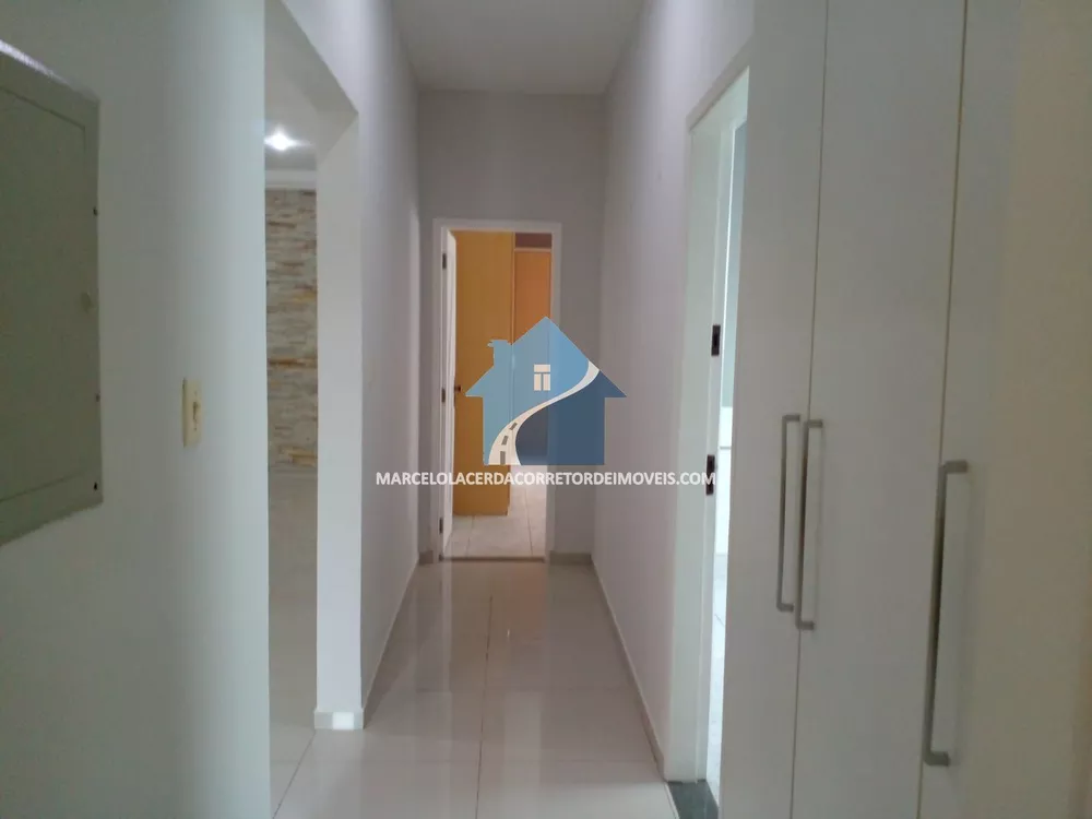 Casa à venda com 3 quartos, 600m² - Foto 3