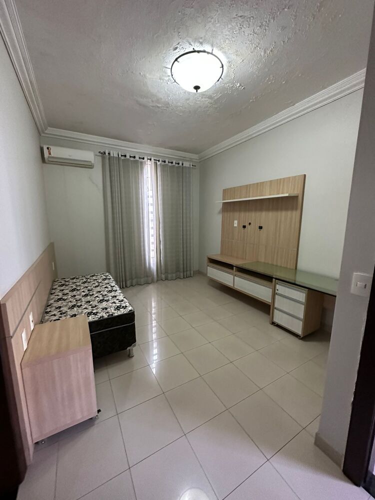 Casa à venda com 4 quartos, 385m² - Foto 9