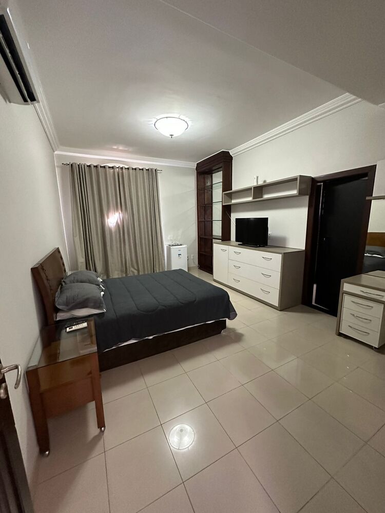 Casa à venda com 4 quartos, 385m² - Foto 5