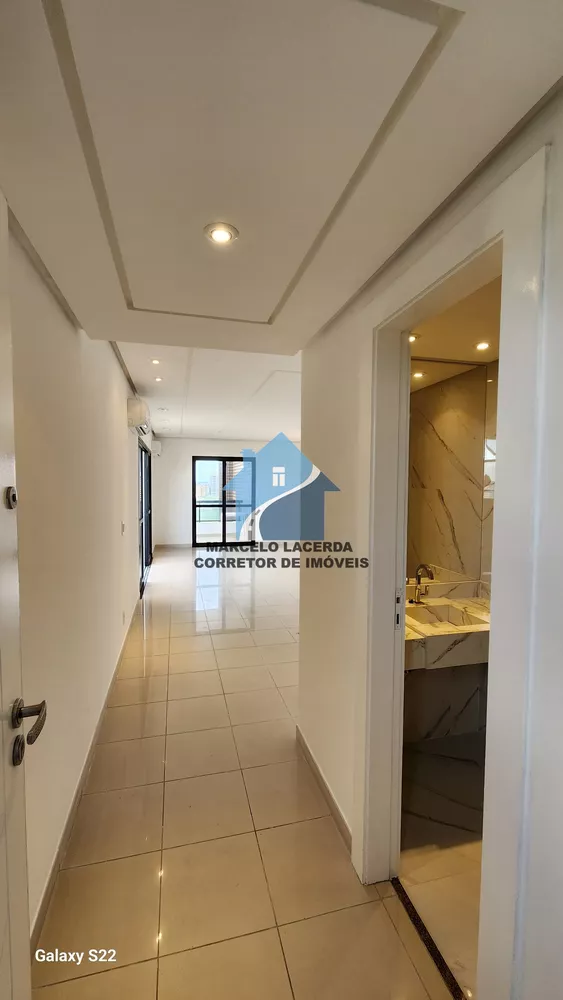 Apartamento à venda com 4 quartos, 180m² - Foto 2