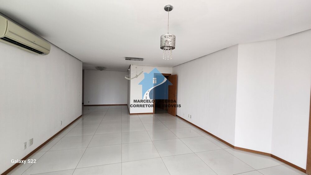 Apartamento à venda com 4 quartos, 170m² - Foto 2