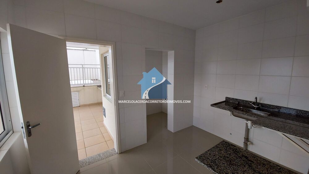 Cobertura à venda com 3 quartos, 150m² - Foto 3