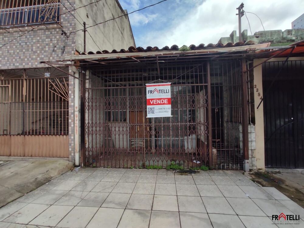 Casa à venda com 2 quartos, 183m² - Foto 1