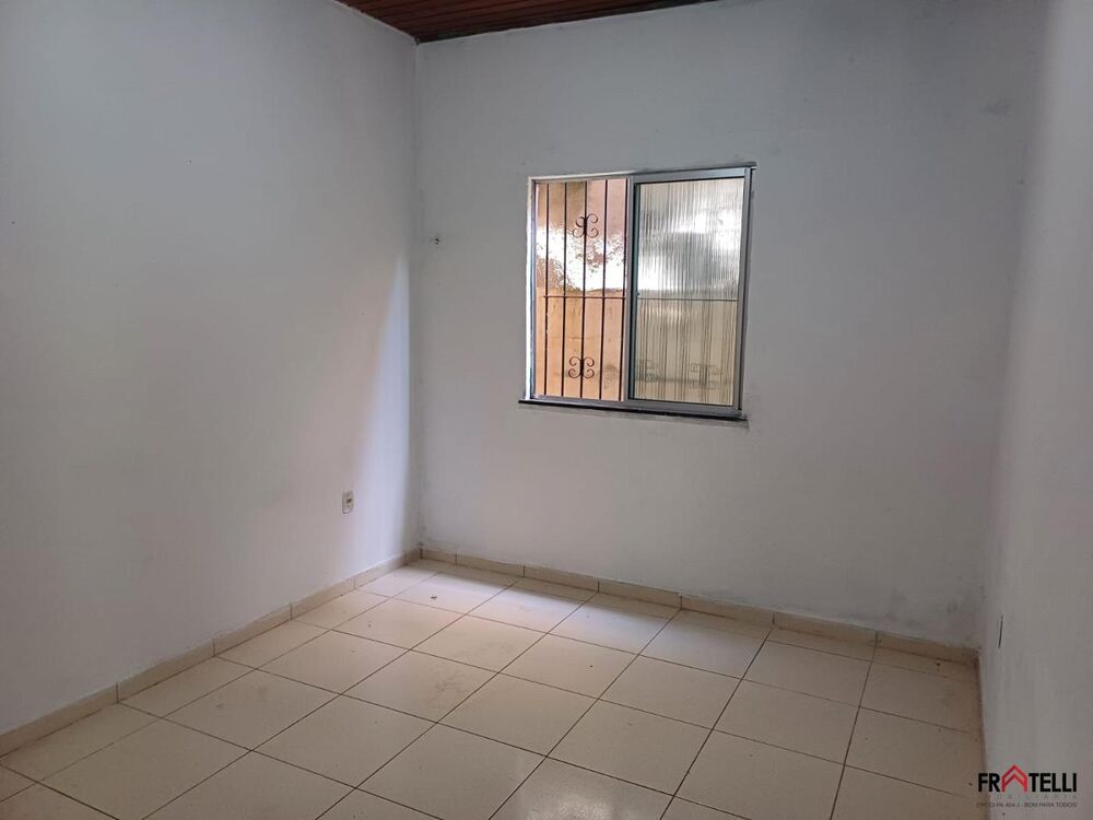 Casa à venda com 3 quartos, 200m² - Foto 4