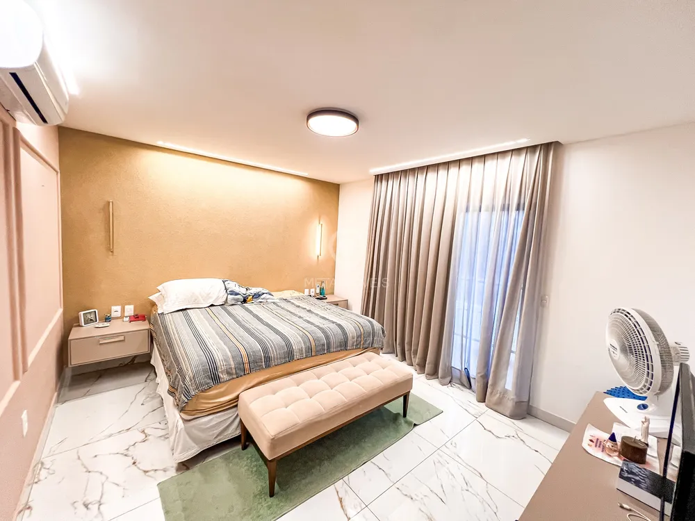Casa, 4 quartos, 273 m² - Foto 10