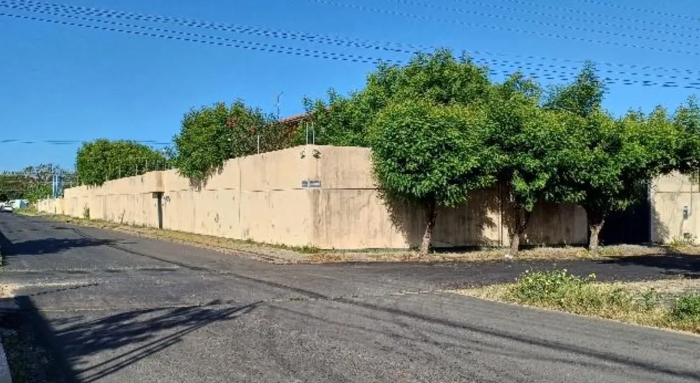 Prédio Inteiro, 695 m² - Foto 1