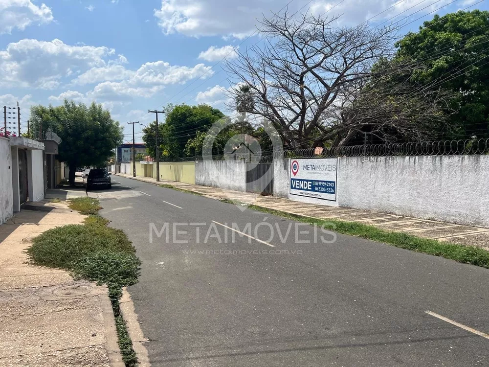 Loteamento e Condomínio - Foto 4