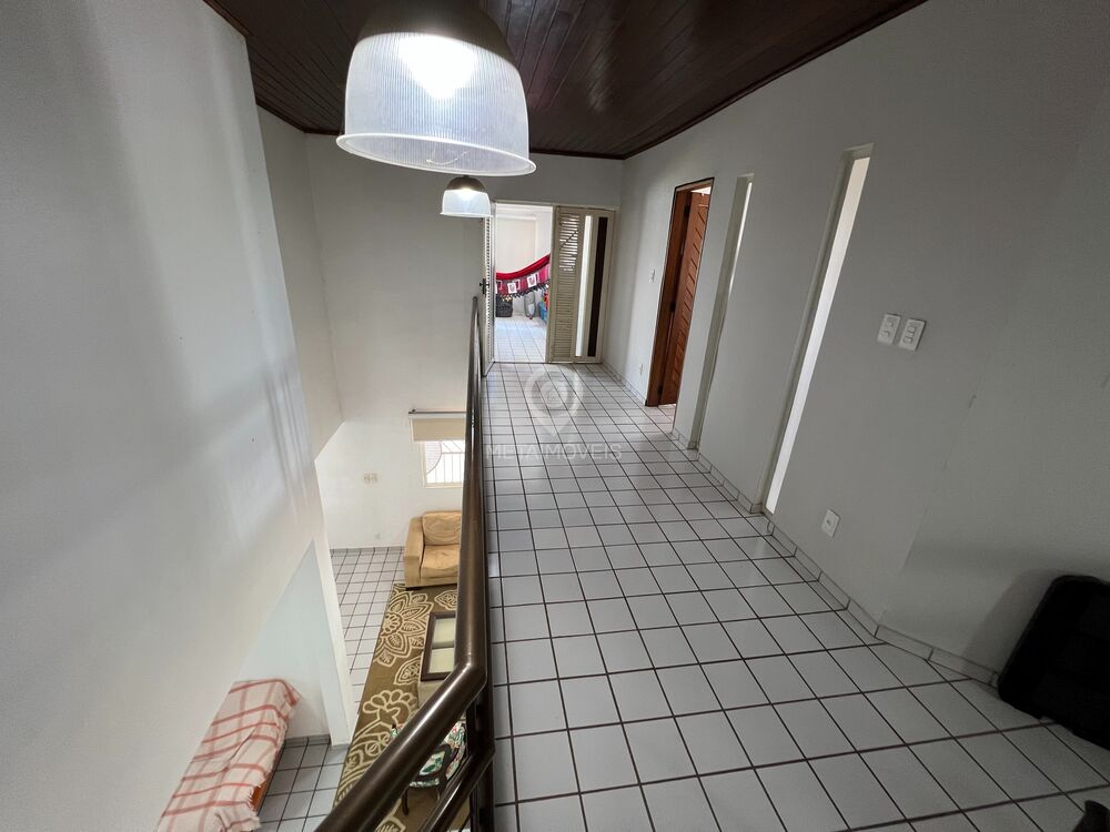 Prédio Inteiro para alugar com 4 quartos, 250m² - Foto 3