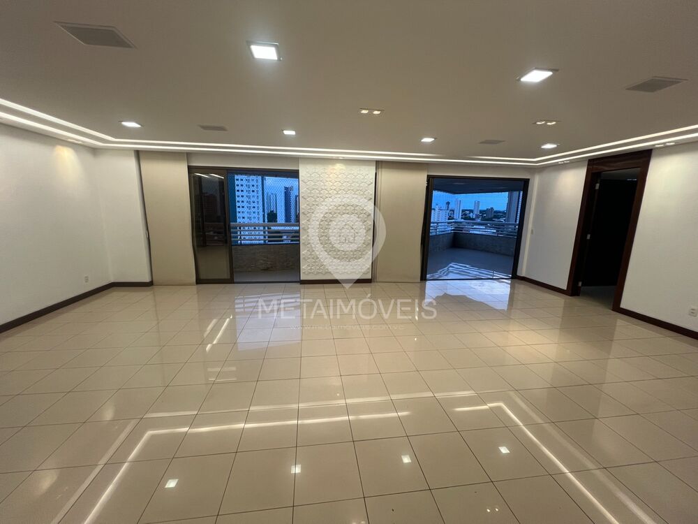 Apartamento, 4 quartos, 346 m² - Foto 1