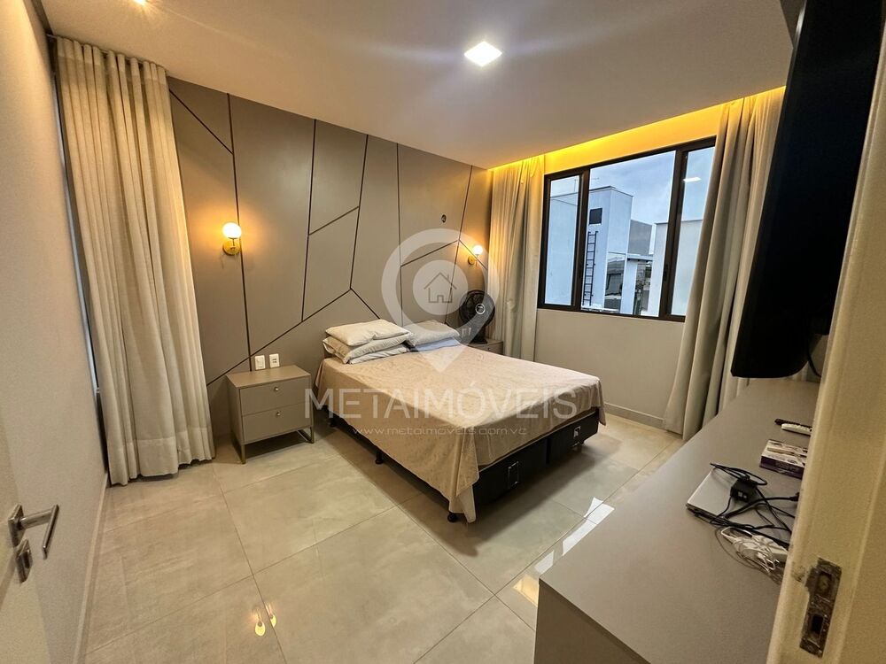 Casa, 4 quartos, 217 m² - Foto 1