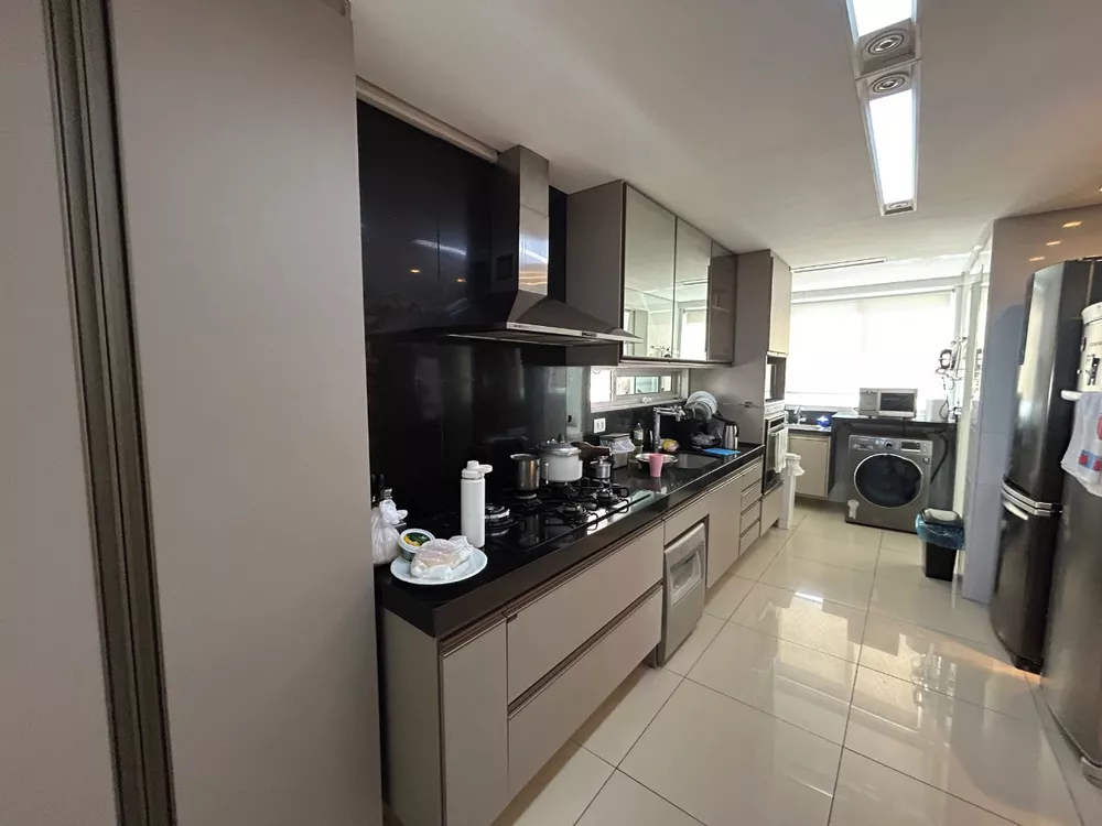 Apartamento, 3 quartos, 130 m² - Foto 3