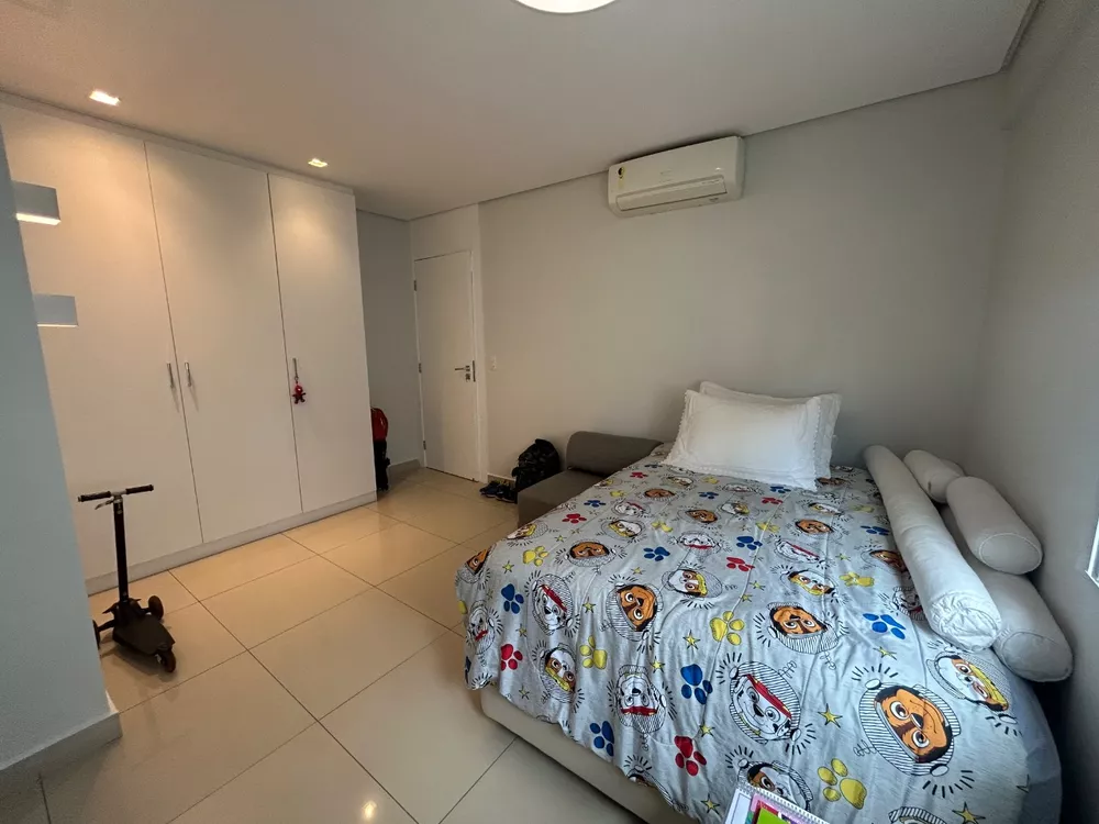 Apartamento, 3 quartos, 130 m² - Foto 2