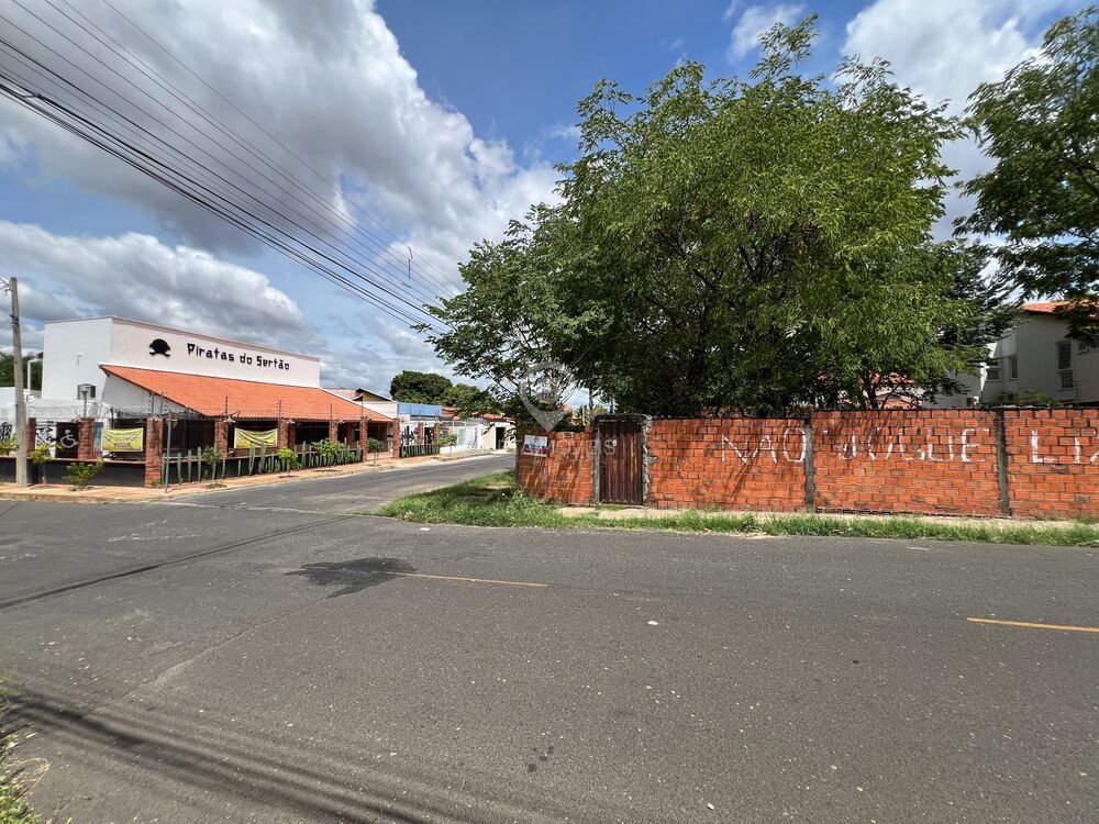 Loteamento e Condomínio - Foto 1