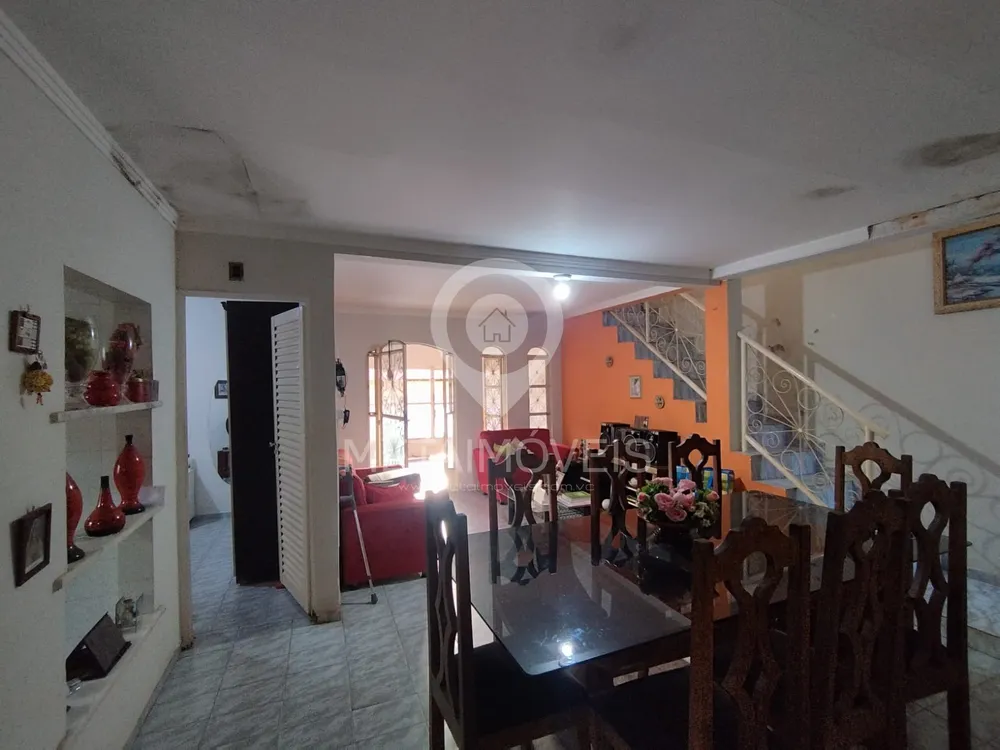 Casa, 4 quartos, 200 m² - Foto 16