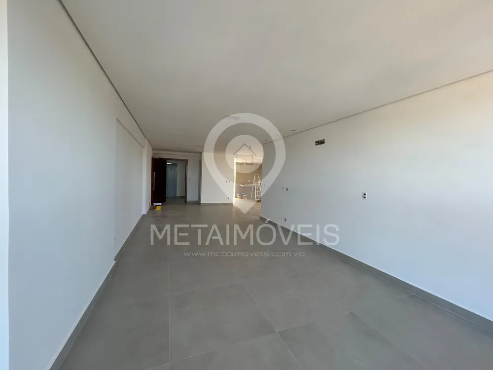 Apartamento, 3 quartos, 177 m² - Foto 1