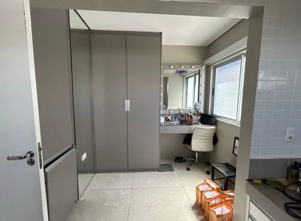 Cobertura, 3 quartos, 223 m² - Foto 12