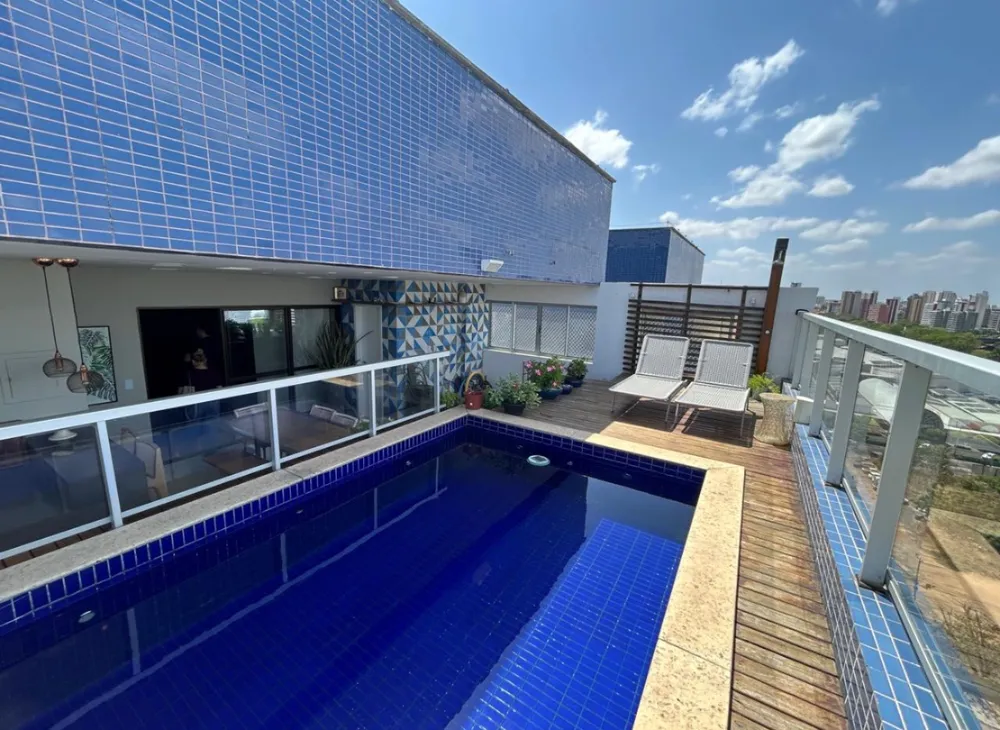 Cobertura, 3 quartos, 223 m² - Foto 2
