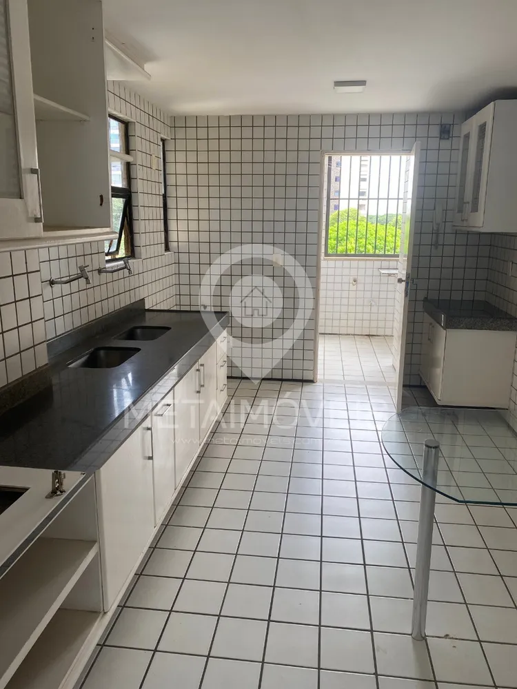 Apartamento, 4 quartos, 245 m² - Foto 10
