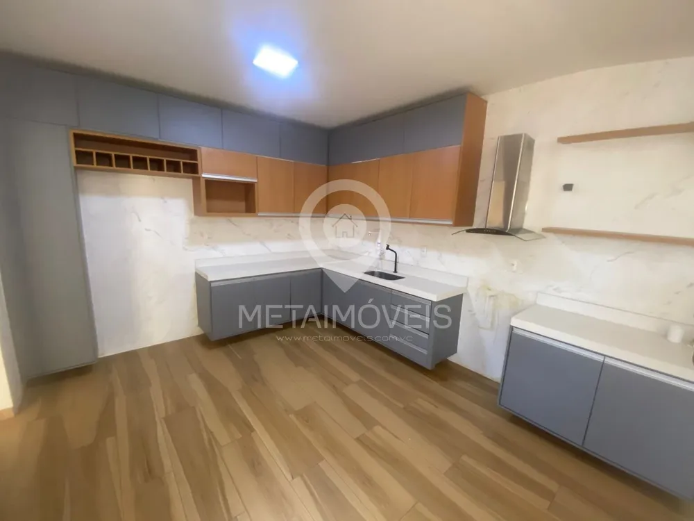 Casa, 5 quartos, 300 m² - Foto 11