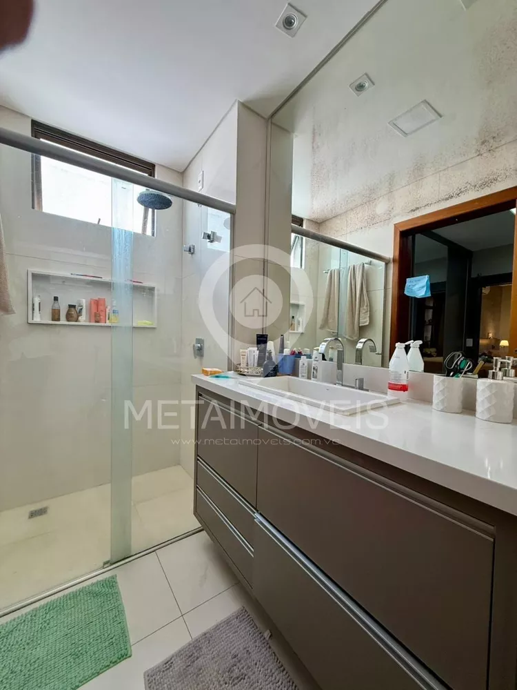 Casa, 4 quartos, 300 m² - Foto 1