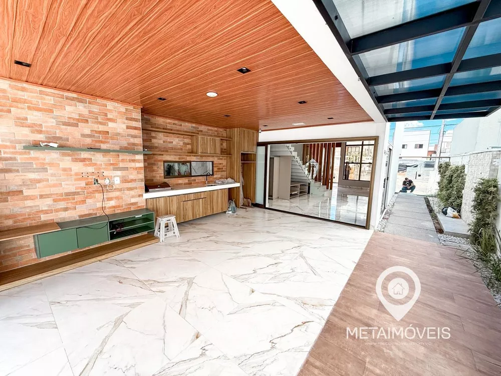 Casa de Condomínio, 4 quartos - Foto 1