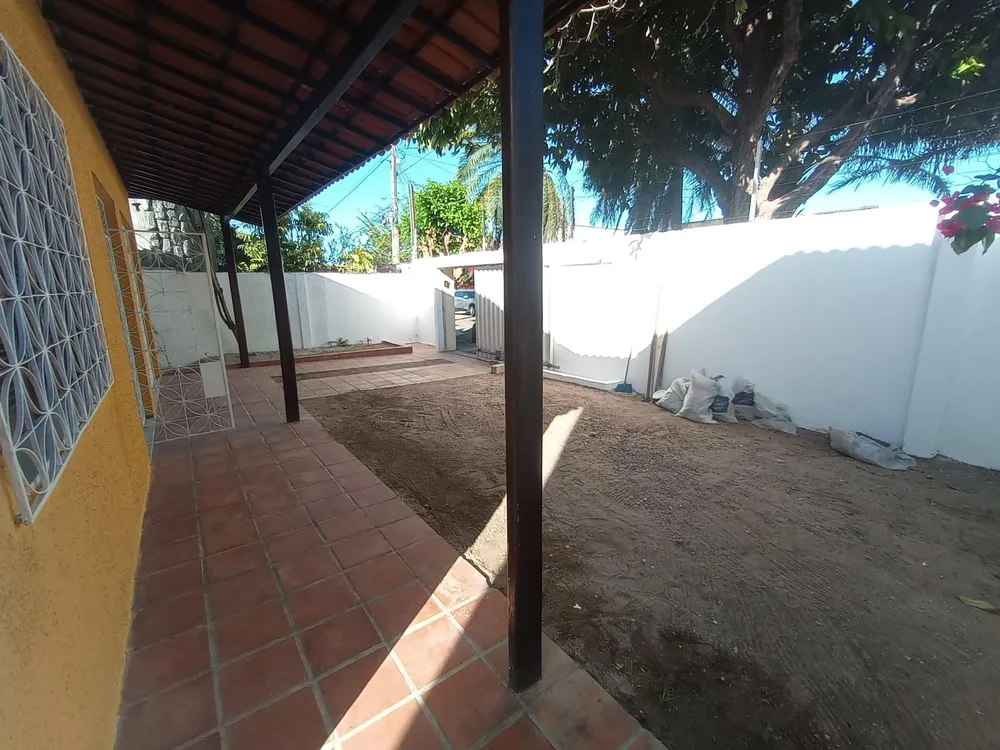 Casa, 4 quartos, 249 m² - Foto 2