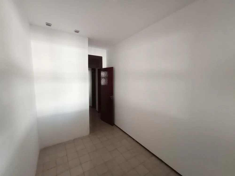 Casa, 4 quartos, 249 m² - Foto 9