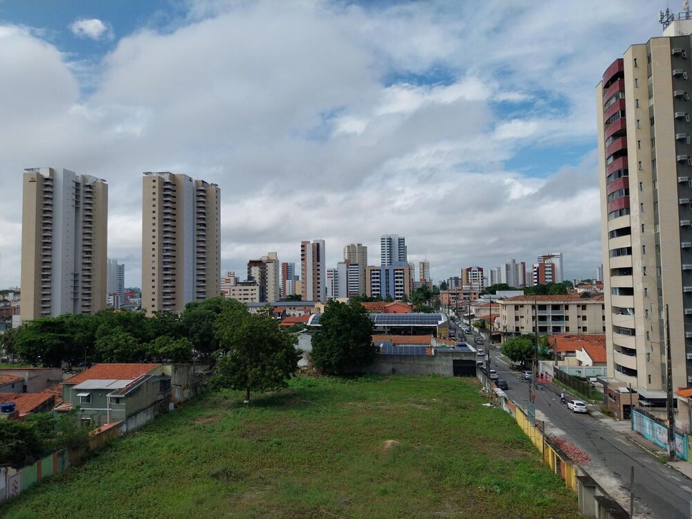 Apartamento à venda com 3 quartos, 113m² - Foto 3