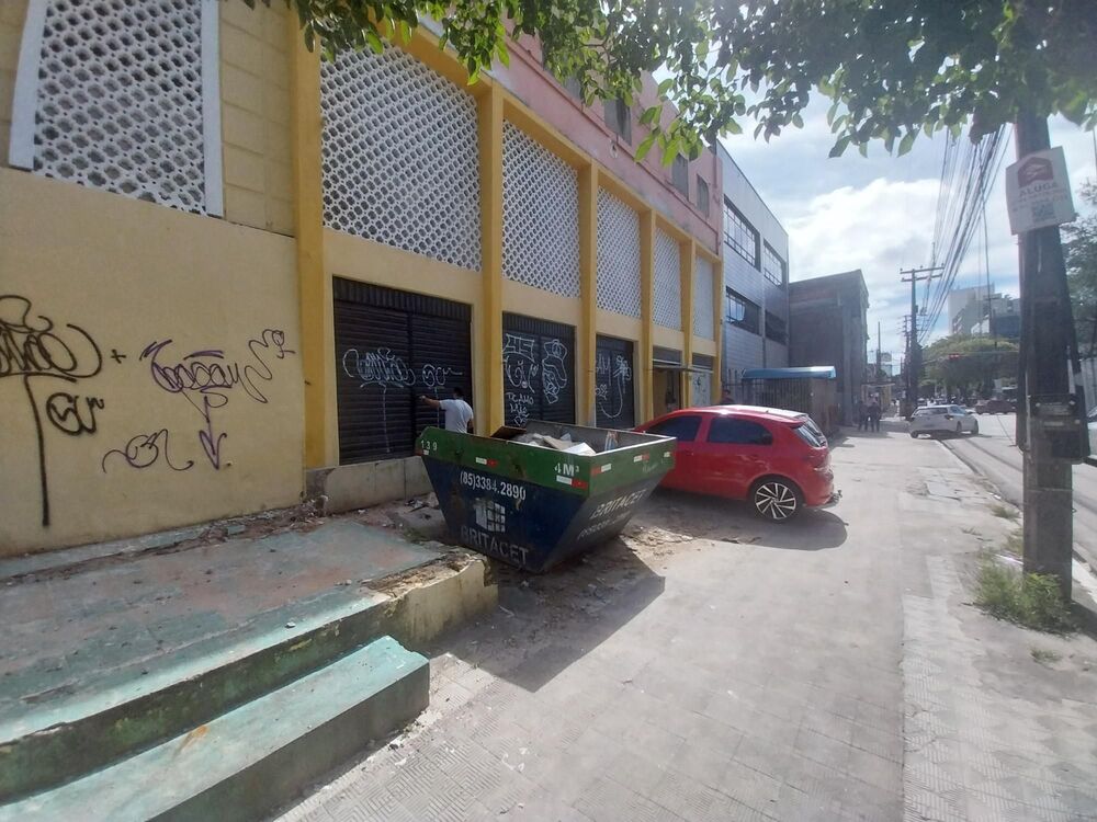 Loja-Salão para alugar com 1 quarto, 30m² - Foto 2