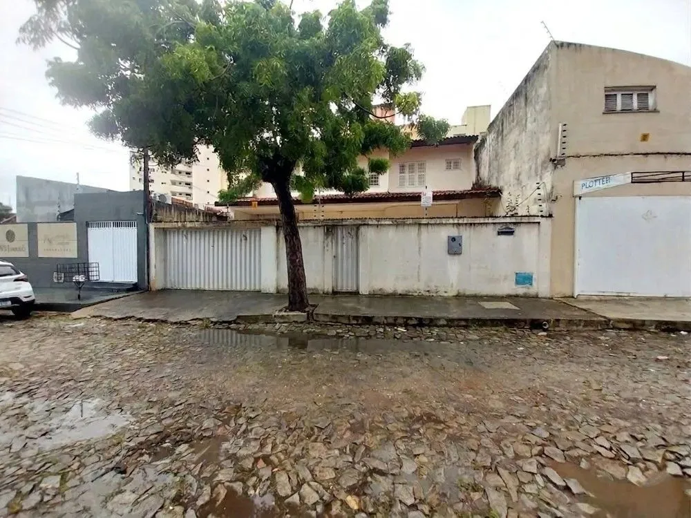 Casa, 9 quartos, 472 m² - Foto 1