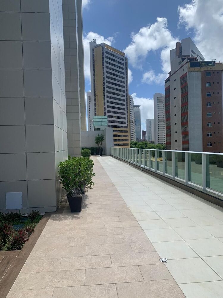 Apartamento à venda com 3 quartos, 154m² - Foto 3