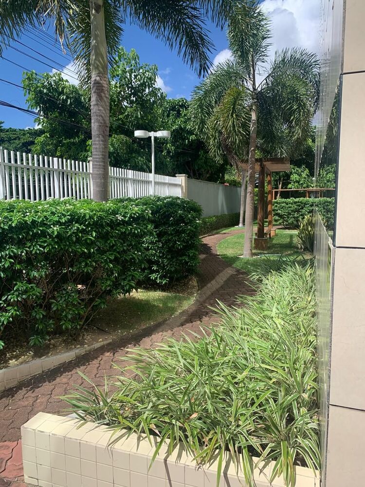 Apartamento à venda com 3 quartos, 154m² - Foto 2