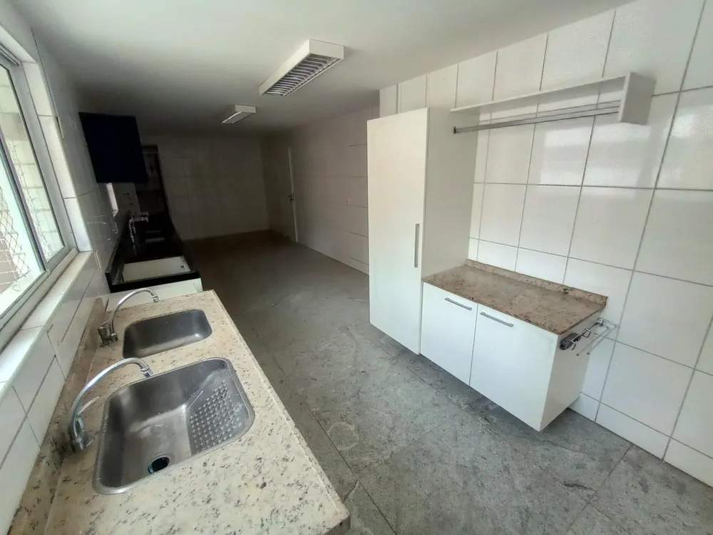 Apartamento, 3 quartos, 260 m² - Foto 5