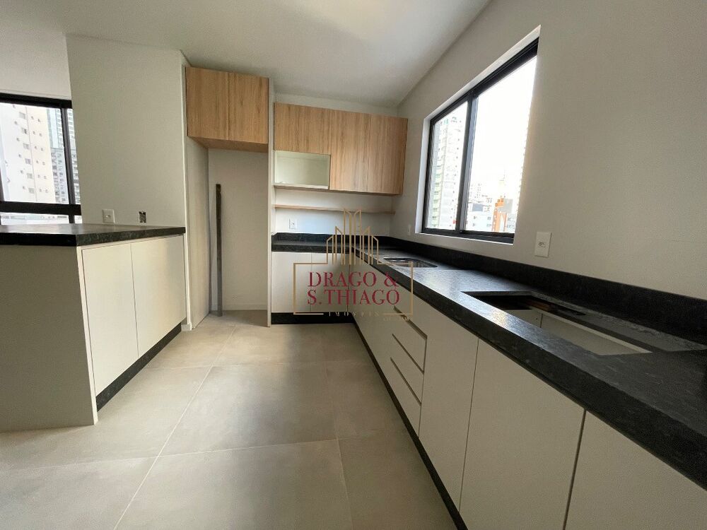 Apartamento, 4 quartos, 136 m² - Foto 2