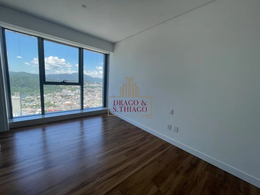Apartamento, 4 quartos, 171 m² - Foto 1