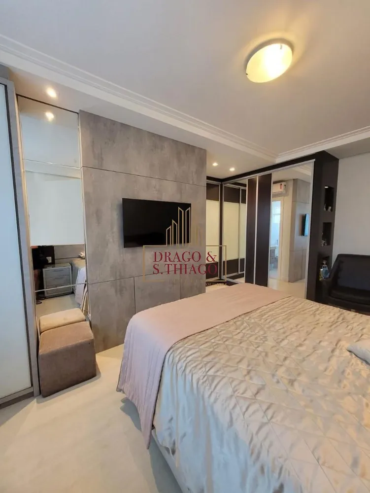 Apartamento, 3 quartos, 252 m² - Foto 9