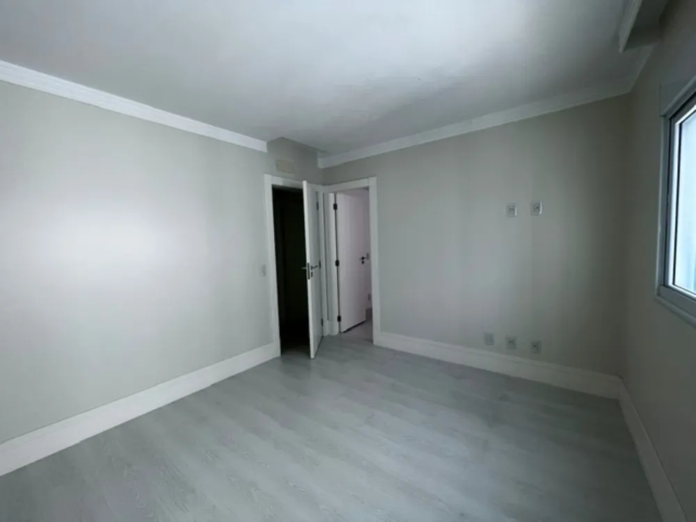 Apartamento, 3 quartos, 198 m² - Foto 5