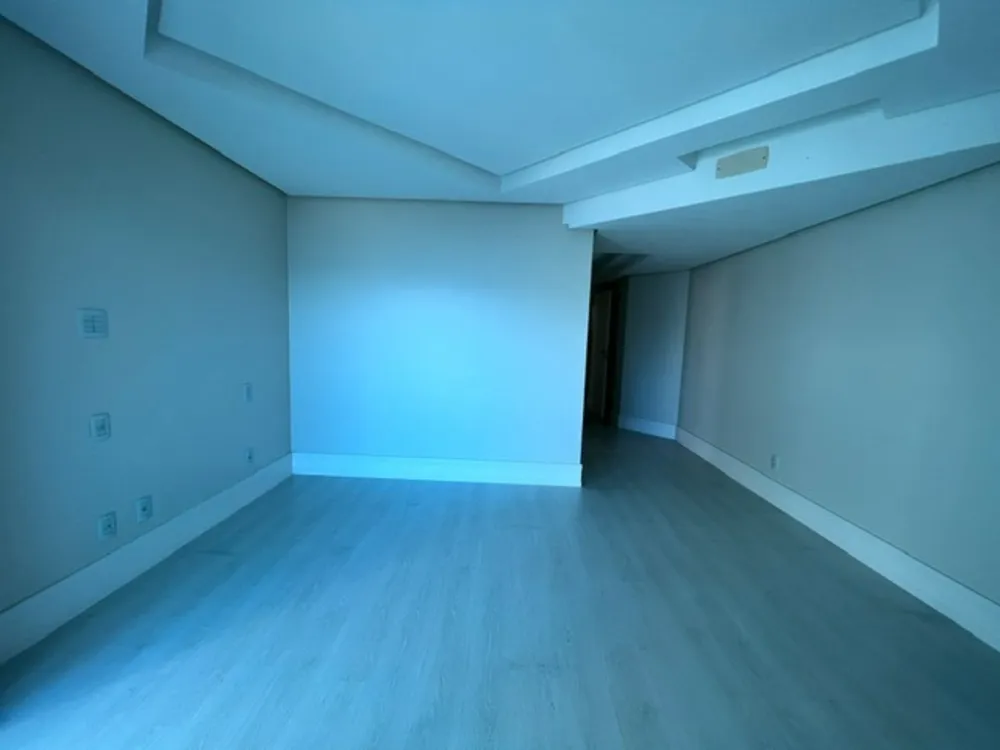 Apartamento, 3 quartos, 198 m² - Foto 10