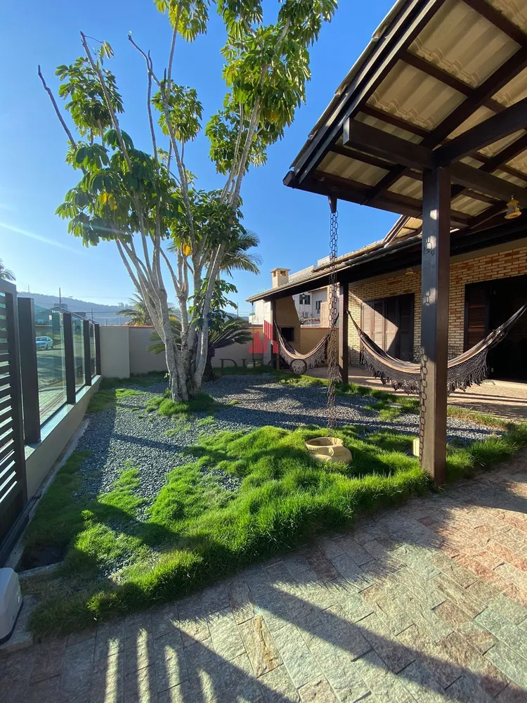 Casa, 2 quartos, 288 m² - Foto 1