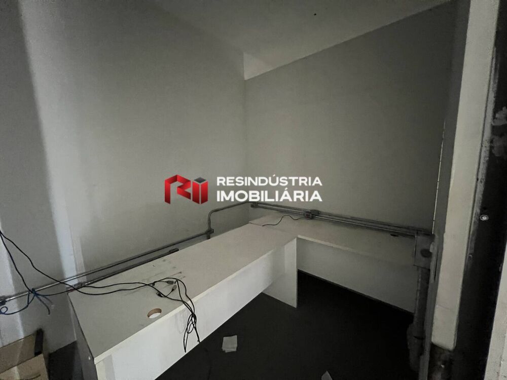 Depósito-Galpão-Armazém para alugar, 909m² - Foto 4