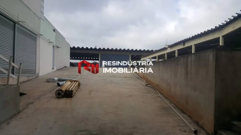 Depósito-Galpão, 700 m² - Foto 1