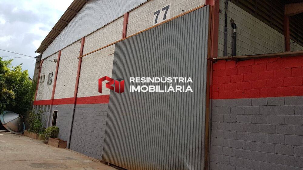 Depósito-Galpão-Armazém para alugar, 750m² - Foto 1